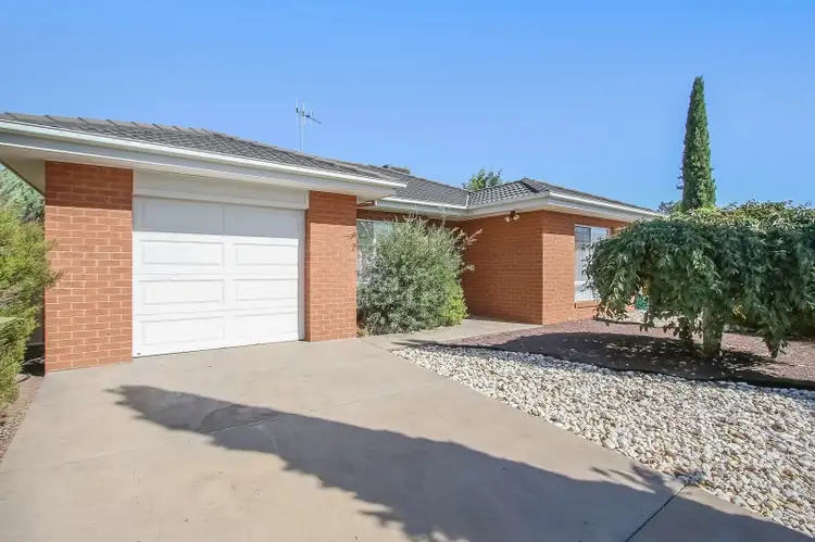 2 Schulz Street, Benalla VIC 3672