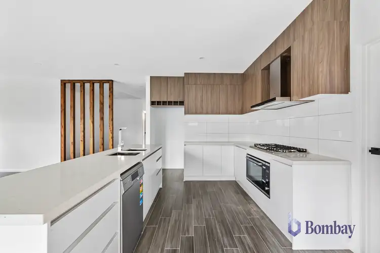Fifth view of Homely house listing, 32 Holbrook Crescent, Kalkallo VIC 3064