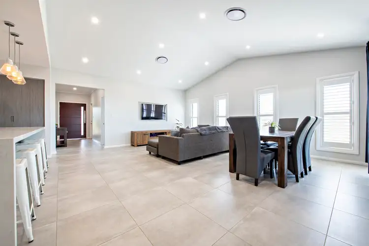 Fifth view of Homely house listing, 8 Mangrove Crescent, Dubbo NSW 2830