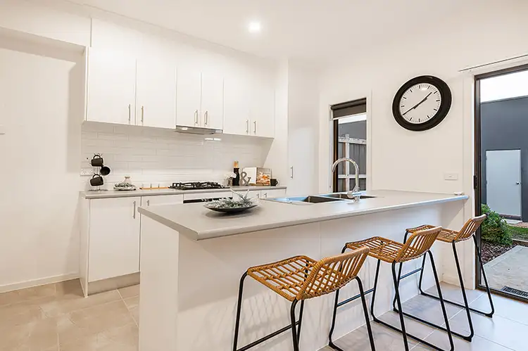 8 Lemongrass Street, Botanic Ridge VIC 3977