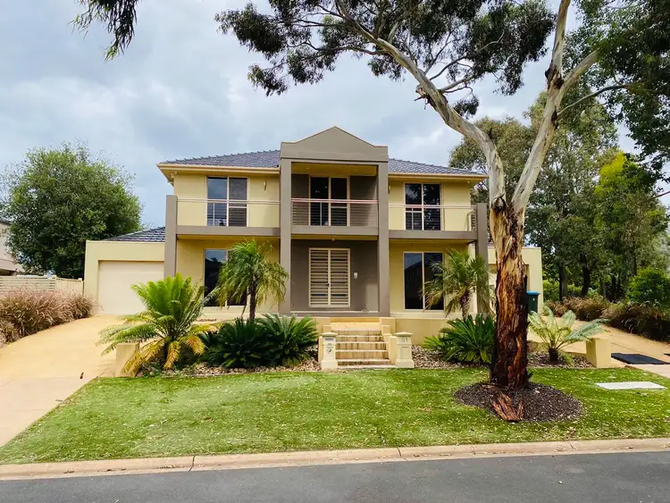 51 Tournamnet Drive, Sanctuary Lakes VIC 3030