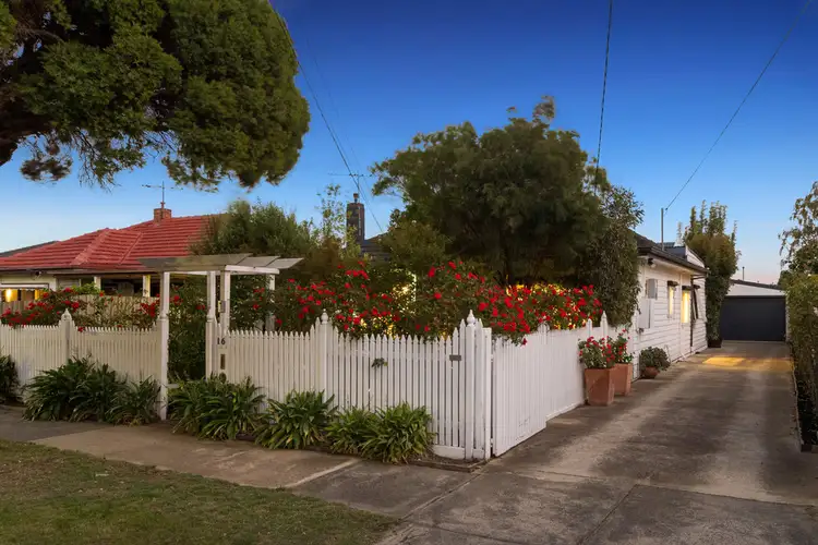 16 Ray Street, Dandenong VIC 3175