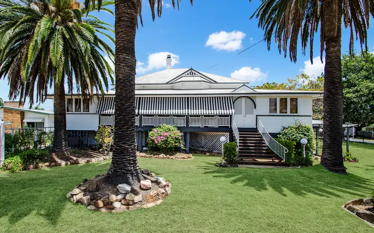 34 Locke Street, Warwick QLD 4370