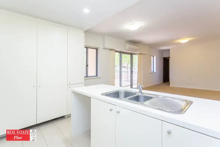 Fifth view of Homely apartment listing, 3/42 The Crescent, Midland WA 6056