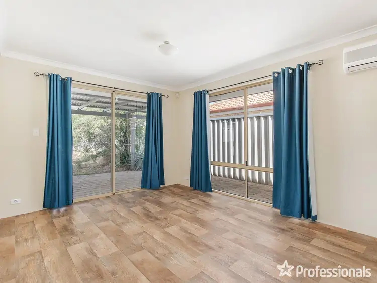 Fourth view of Homely house listing, 8 Jersey Way, Waikiki WA 6169