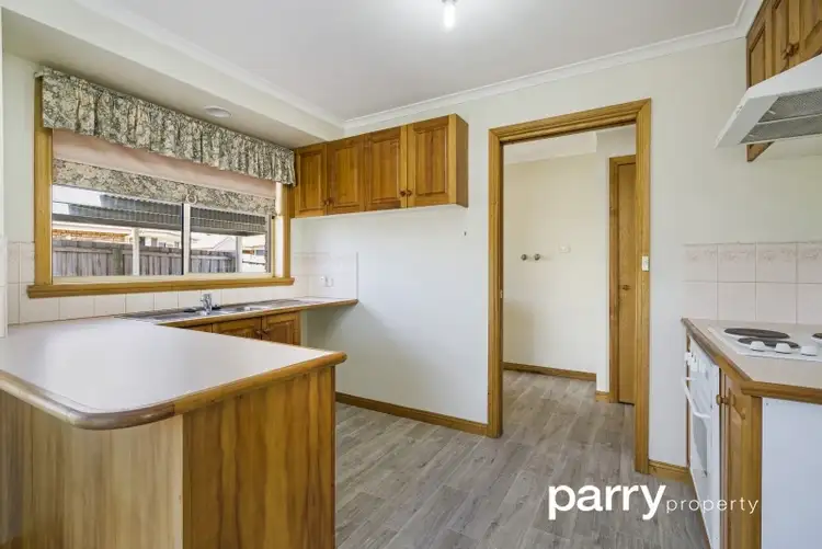 Second view of Homely house listing, 2/6 Luke Court, Summerhill TAS 7250