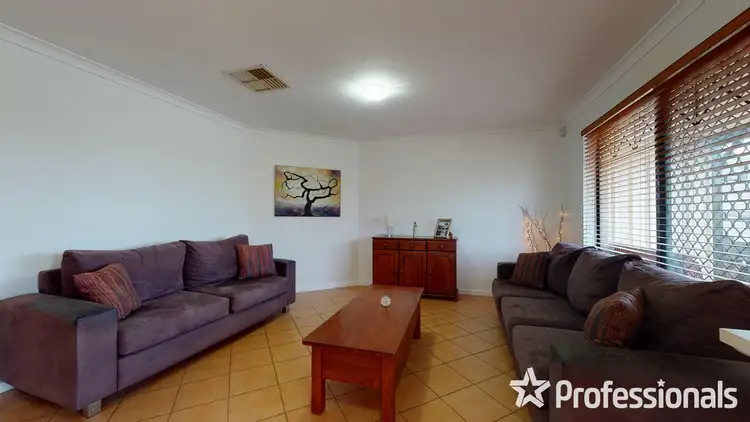Seventh view of Homely house listing, 18 Songlark Place, Huntingdale WA 6110