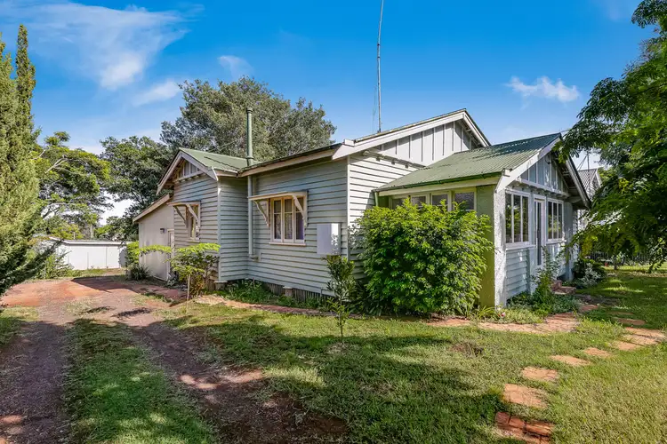 11 Haig Street, South Toowoomba QLD 4350