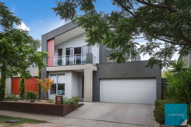 3 Creekview Place, Caroline Springs VIC 3023