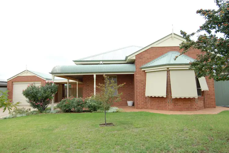 6 THIES COURT, Deniliquin NSW 2710