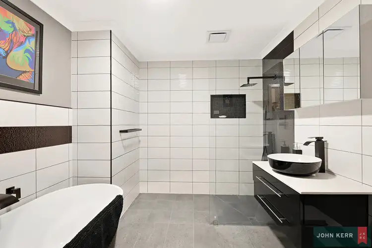 37 Western Avenue, Newborough VIC 3825