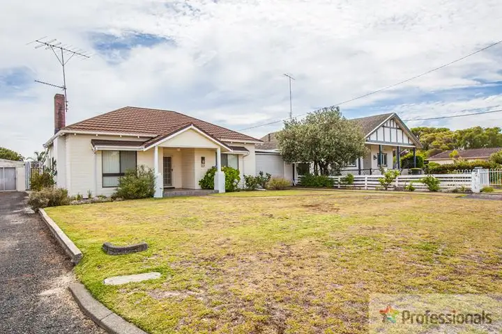 Second view of Homely house listing, 21 Highfield Street, Manjimup WA 6258