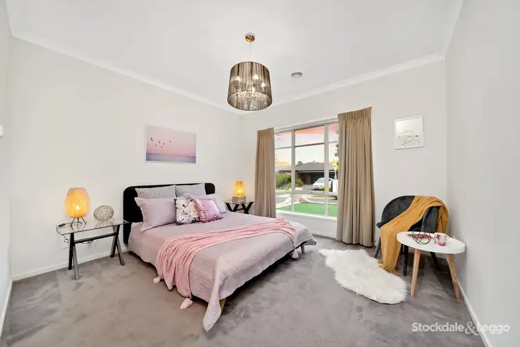 Sixth view of Homely house listing, 5 Silver Gum Street, Manor Lakes VIC 3024