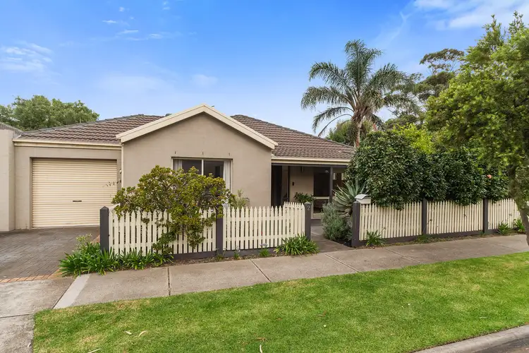 Main view of Homely unit listing, 2 Beardsworth Avenue, Chelsea VIC 3196