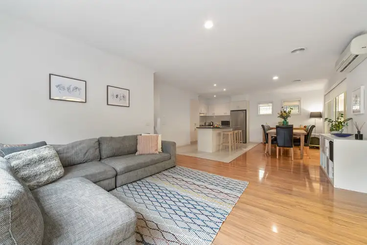 Second view of Homely unit listing, 2 Beardsworth Avenue, Chelsea VIC 3196