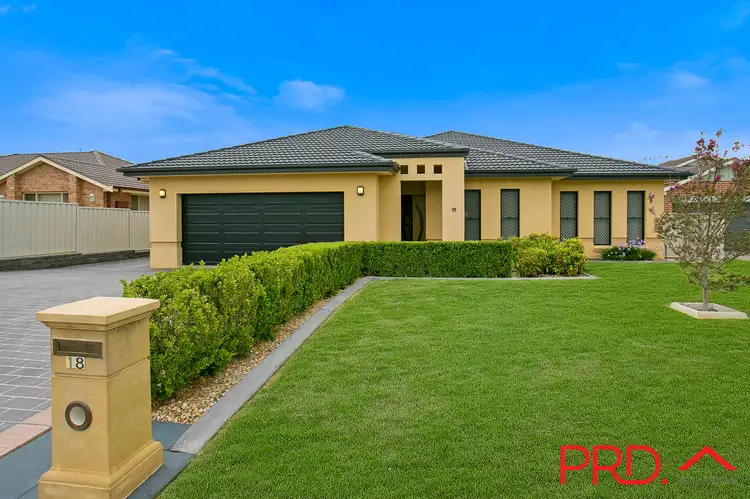 18 Warrah Drive, Tamworth NSW 2340