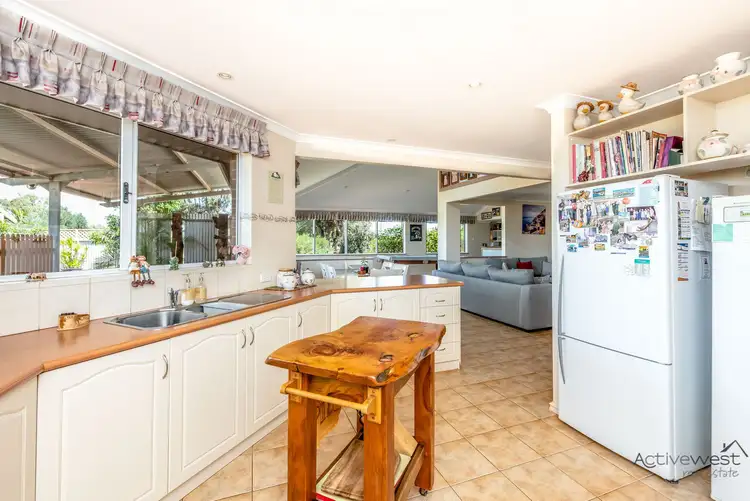 Sixth view of Homely house listing, 7 Avalon Court, Woorree WA 6530