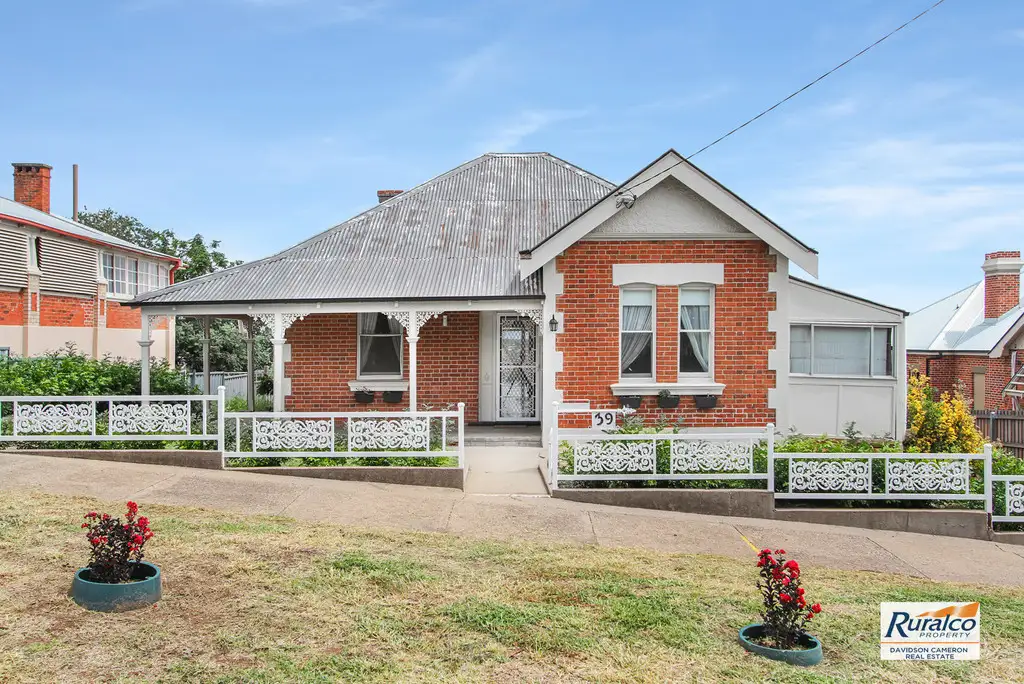 Main view of Homely house listing, 39 Upper Street, Tamworth NSW 2340