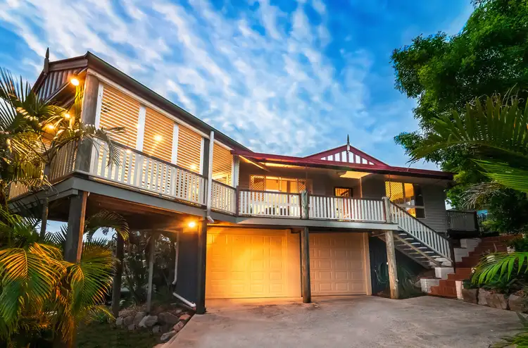 52 Blackwood Drive, Ferny Hills QLD 4055