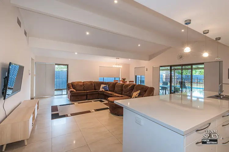 34 Faversham St, Beckenham WA 6107