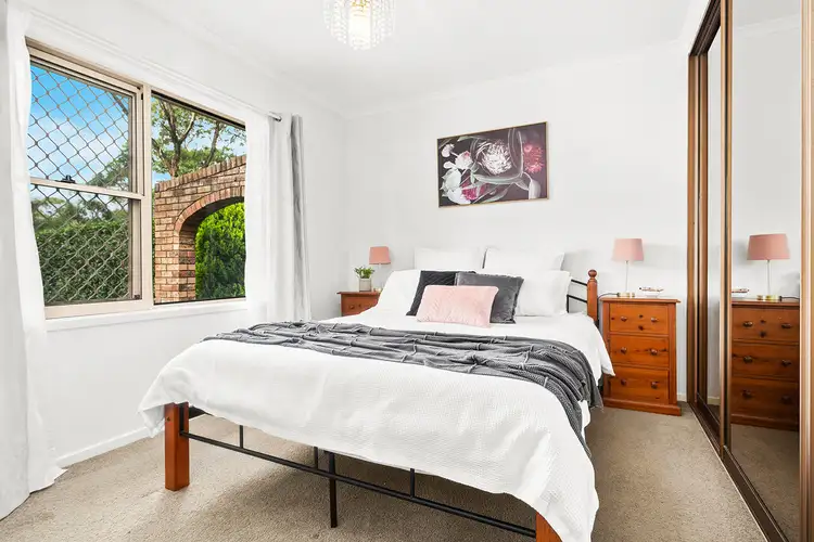 Fifth view of Homely house listing, 2 Wyang Place, Engadine NSW 2233