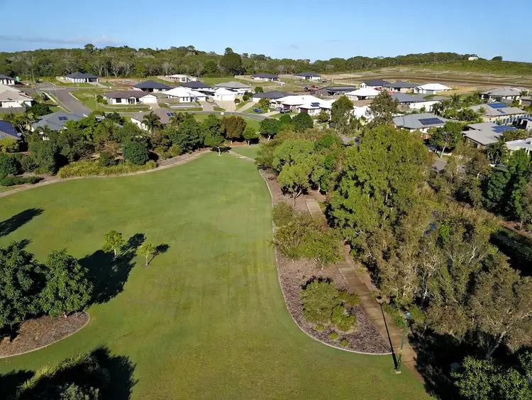 32 Bay Park Road, Wondunna QLD 4655