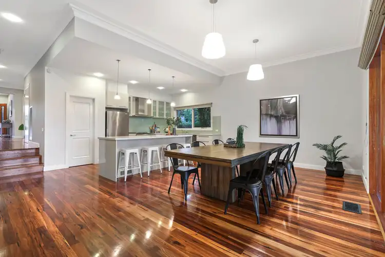 15A Braeside Avenue, Ringwood East VIC 3135