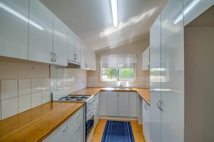 Sixth view of Homely house listing, 2 Moss Parade, Wickepin WA 6370