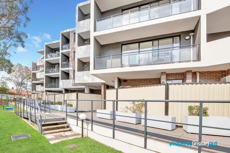 22/8-12 Linden St, Toongabbie NSW 2146