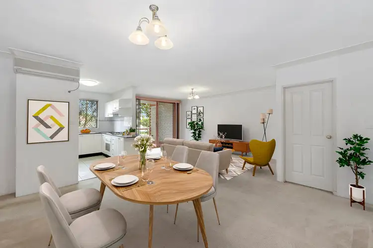 Main view of Homely unit listing, 2/351-353 President Avenue, Gymea NSW 2227