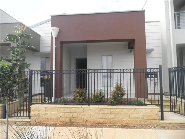 8/74 Douglas Drive