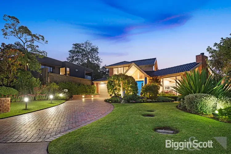 2 Elonara Court, Wheelers Hill VIC 3150