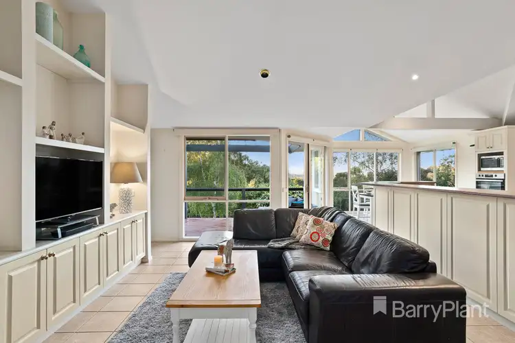 Sixth view of Homely house listing, 6 Avonsleigh Close, Warranwood VIC 3134