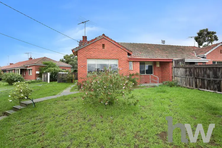 21 Pattison Ave, North Geelong VIC 3215