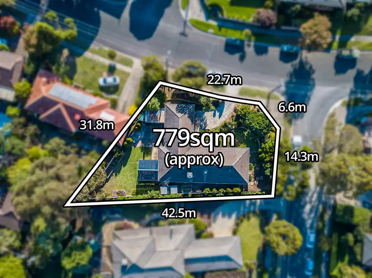 Second view of Homely house listing, 2 Stockmans Drive, Vermont South VIC 3133