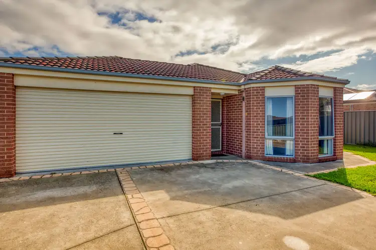 Second view of Homely house listing, 8 Fussel Court, Wodonga VIC 3690