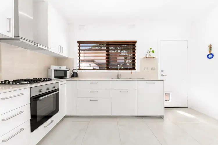 Fifth view of Homely unit listing, 1/3 Everglade Avenue, Forest Hill VIC 3131