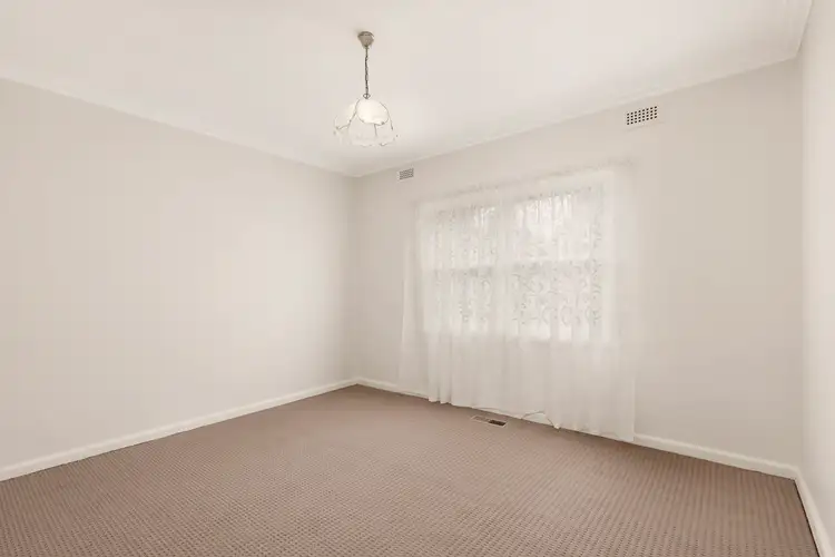 Fifth view of Homely house listing, 3 Ayr Street, Macleod VIC 3085