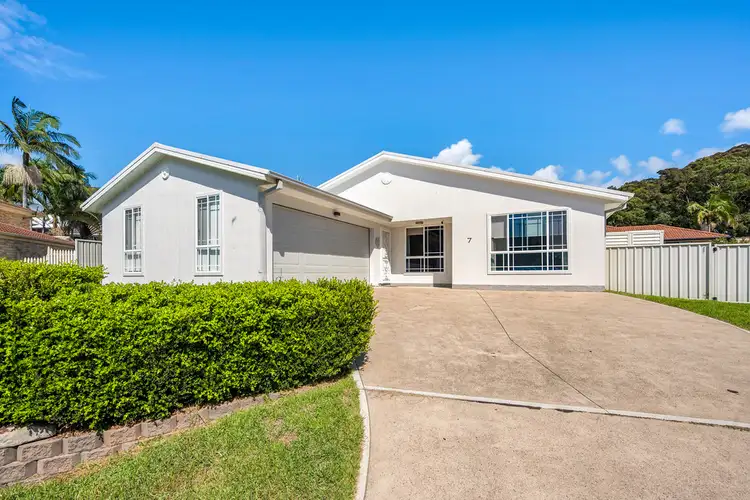 Main view of Homely house listing, 7 Bottlebrush Grove, Caves Beach NSW 2281