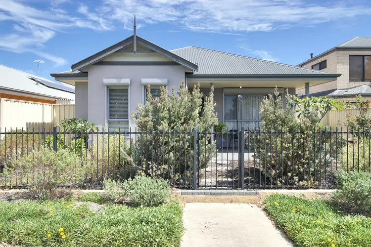 8 Anduril Lane, Rockingham WA 6168