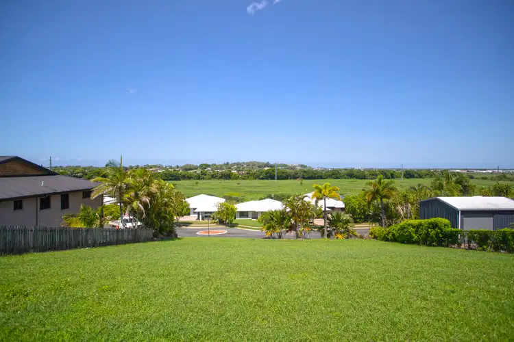 41 Cinnamon Drive, Glenella QLD 4740