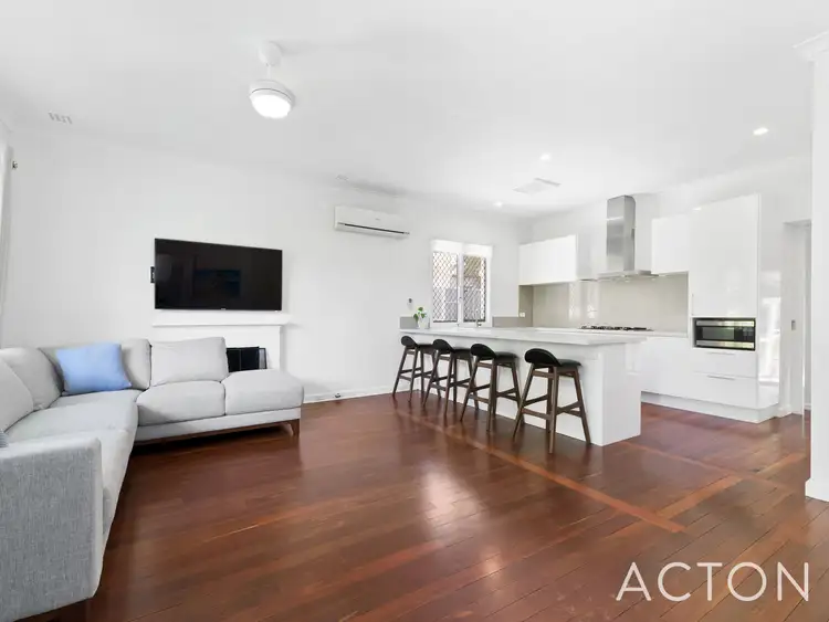 Fourth view of Homely house listing, 18 Holmes Place, Hilton WA 6163