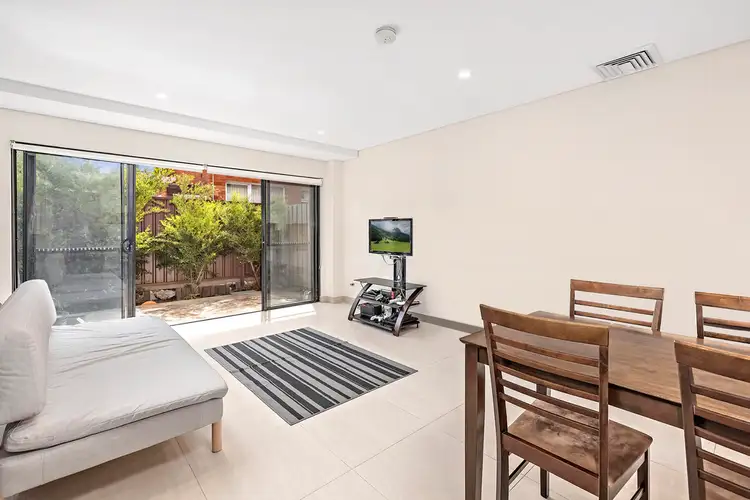 5/27 Dunmore Street, Croydon Park NSW 2133
