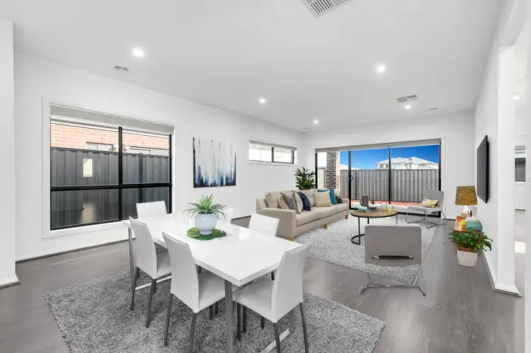 Fourth view of Homely house listing, 7 Flores Road, Craigieburn VIC 3064
