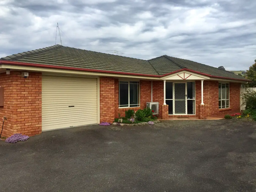 Main view of Homely unit listing, 2/44 West Park Grove, Park Grove TAS 7320