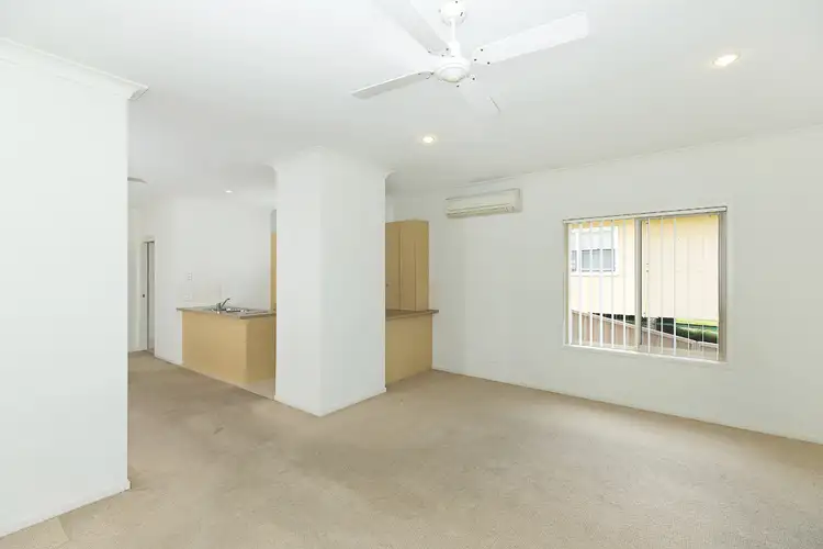 Sixth view of Homely house listing, 2/5 Reynolds Street, Blackalls Park NSW 2283
