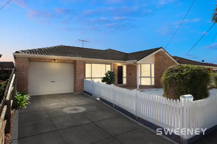 6 Knightsbridge Avenue, Altona Meadows VIC 3028