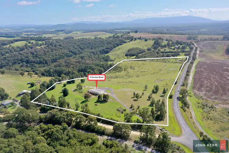 2 Fernlea Road, Yallourn North VIC 3825