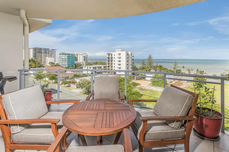 10/2 Louis Street, Redcliffe QLD 4020