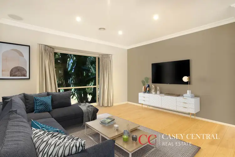 Fifth view of Homely house listing, 22 Tuileries Rise, Narre Warren South VIC 3805